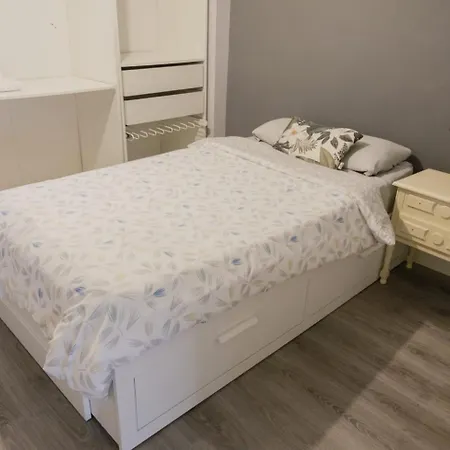 Cerca Del Pilar Apartman *